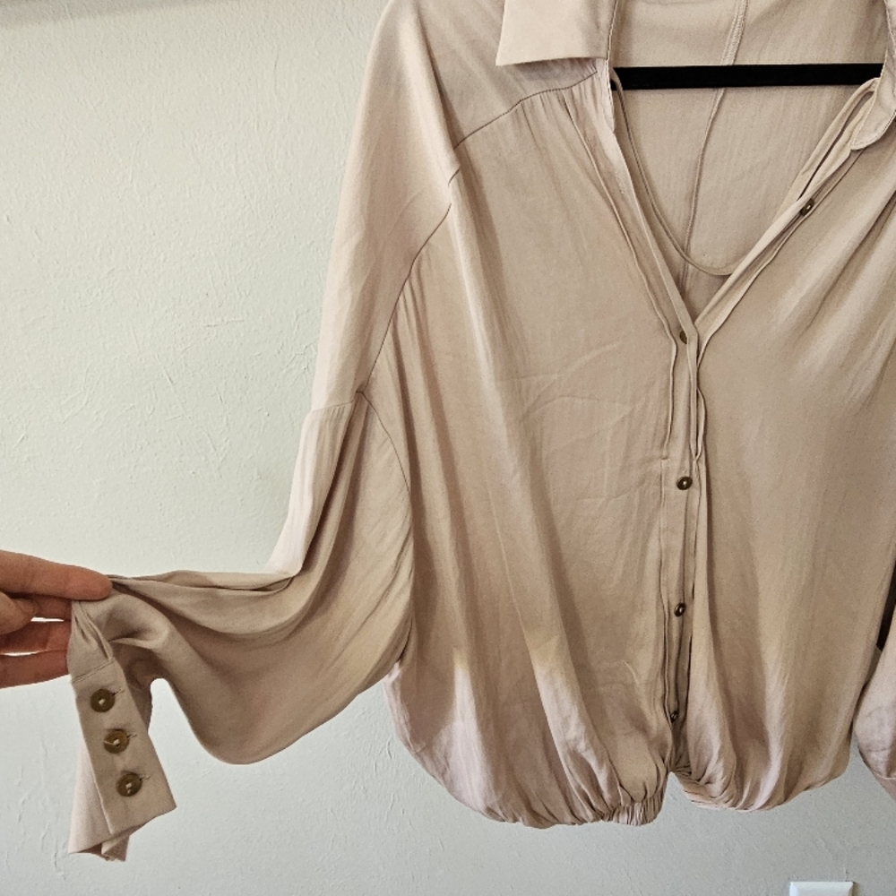 Pink Notched Collar Long Sleeve Button Down Shirt - Picture 4 of 5